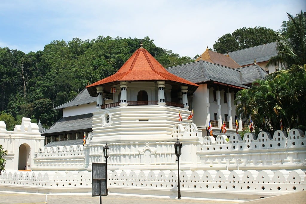 temple kandy travel religion 2ed8b3 1024